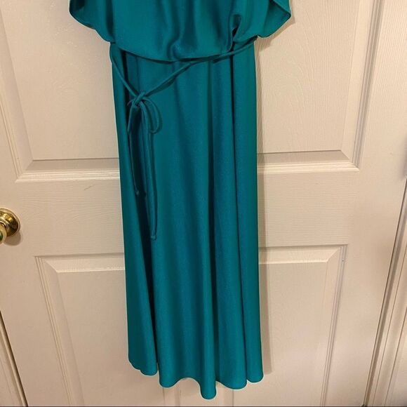 Vintage Green Angel Sleeve 70s Dress - Picture 6 of 8